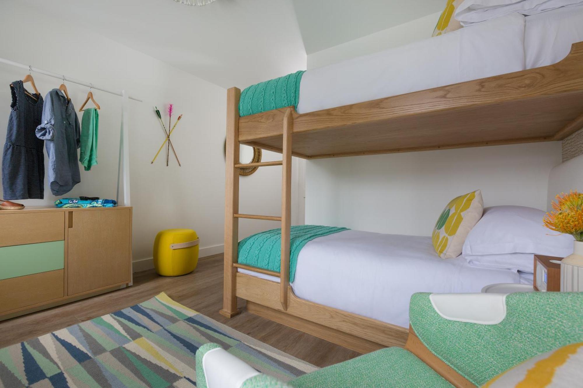 Summercamp Oak Bluffs Εξωτερικό φωτογραφία